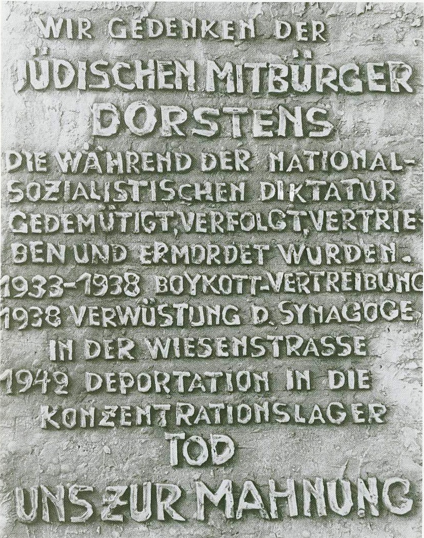 http://www.dorsten-unterm-hakenkreuz.de/wp-content/uploads/2012/04/Juden-Gedenktafel-am-Markt1.jpg